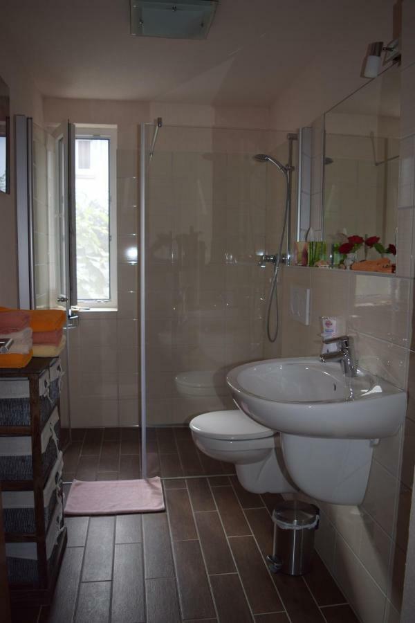 Nichtraucherferienwohnung-Neckarblick Ze-2022-74-Wz-118A Heidelberg Exterior photo